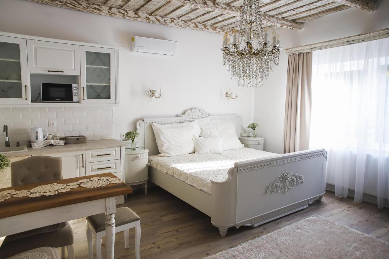 Bab-Lak Apartman Kisvarda Exterior photo