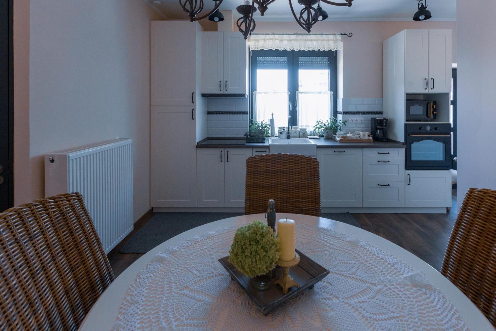 Bab-Lak Apartman Kisvarda Exterior photo